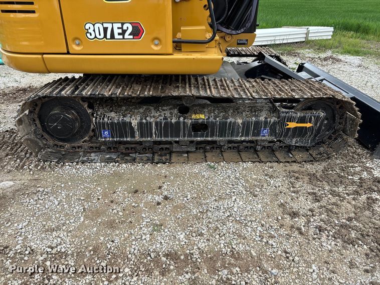 image for item FG0256 2018 Caterpillar 307E2 mini excavator