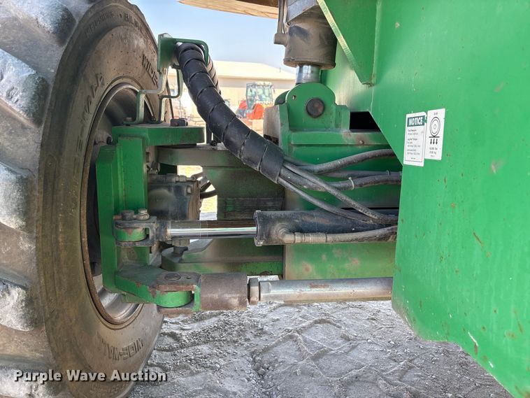 image for item FG2825 2007 Genie S-85 boom lift