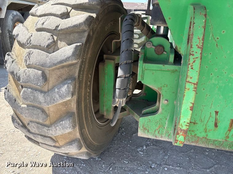 image for item FG2825 2007 Genie S-85 boom lift
