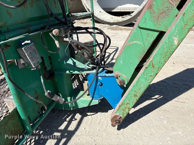 image for item FG2825 2007 Genie S-85 boom lift