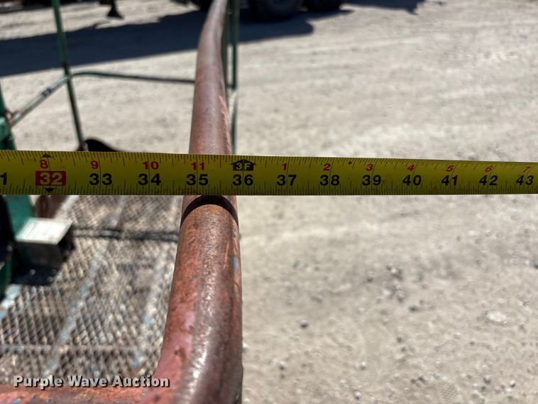 image for item FG2825 2007 Genie S-85 boom lift