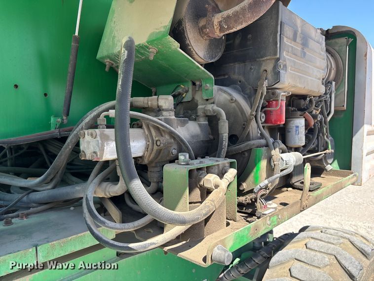 image for item FG2825 2007 Genie S-85 boom lift