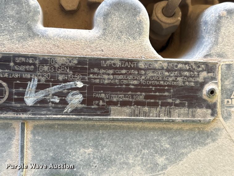 image for item FG2825 2007 Genie S-85 boom lift