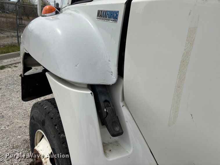 image for item FG2877 2012 International 7400 SBA Bucket truck