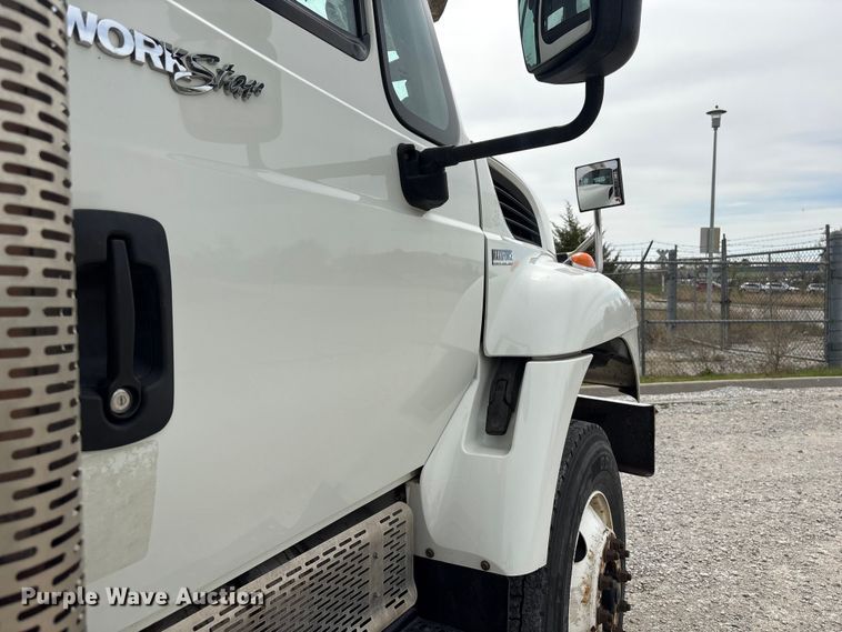 image for item FG2877 2012 International 7400 SBA Bucket truck