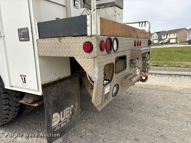 image for item FG2877 2012 International 7400 SBA Bucket truck