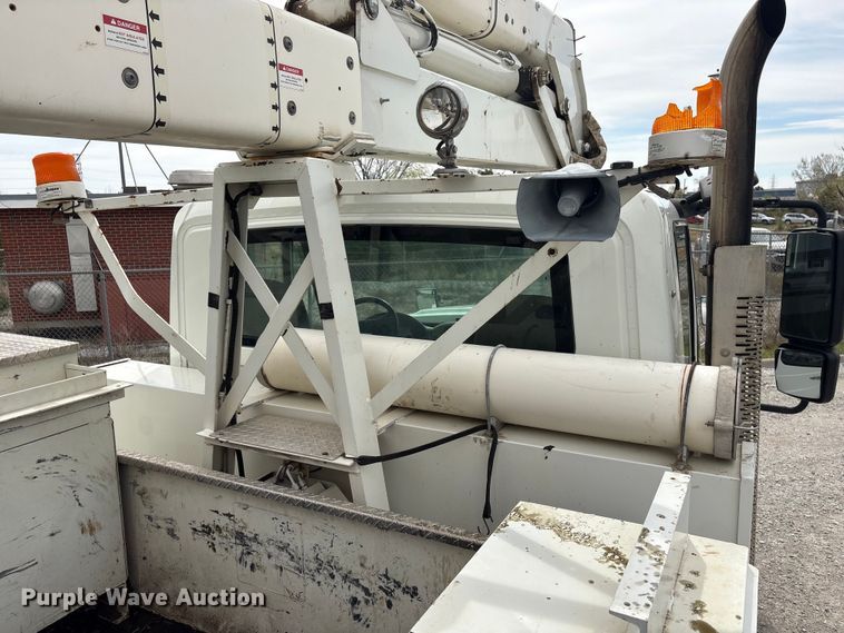 image for item FG2877 2012 International 7400 SBA Bucket truck