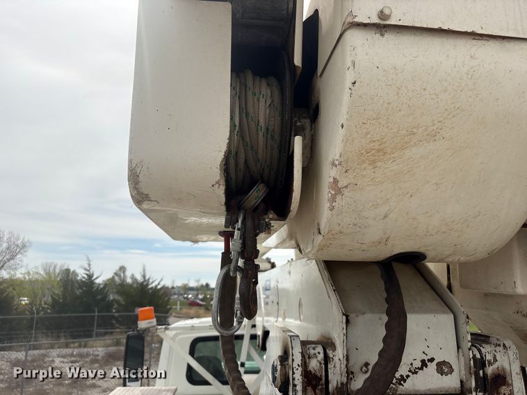 image for item FG2877 2012 International 7400 SBA Bucket truck