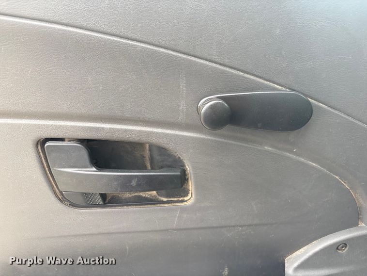 image for item FG2877 2012 International 7400 SBA Bucket truck