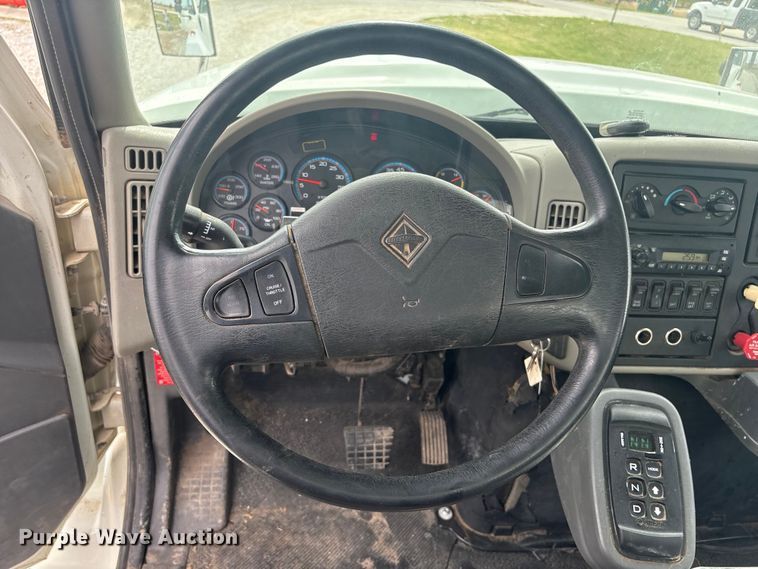 image for item FG2877 2012 International 7400 SBA Bucket truck