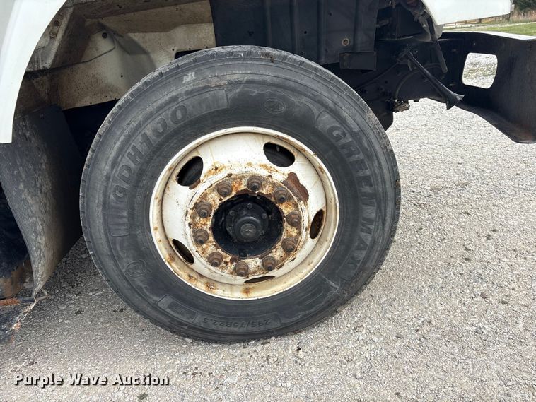 image for item FG2877 2012 International 7400 SBA Bucket truck