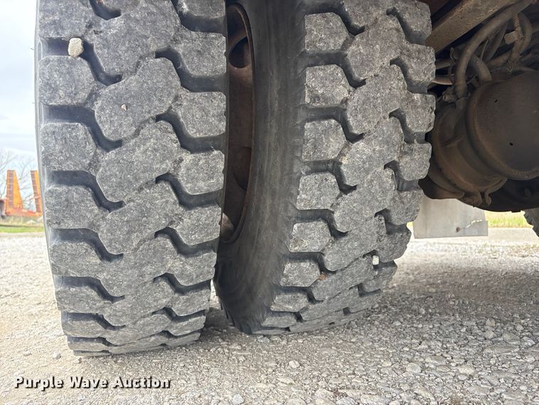 image for item FG2877 2012 International 7400 SBA Bucket truck