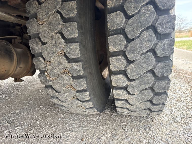 image for item FG2877 2012 International 7400 SBA Bucket truck