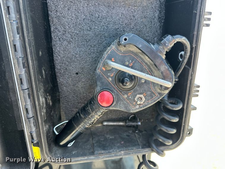 image for item FG2908 2019 Ditch Witch JT20 directional boring unit