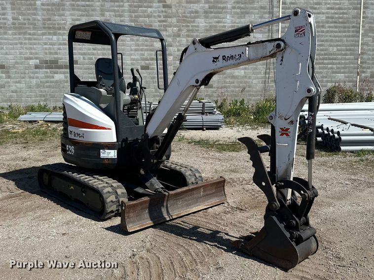 image for item FG2909 2019 Bobcat E26 mini excavator