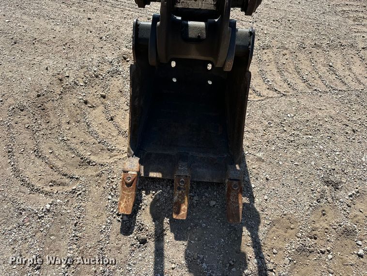 image for item FG2909 2019 Bobcat E26 mini excavator