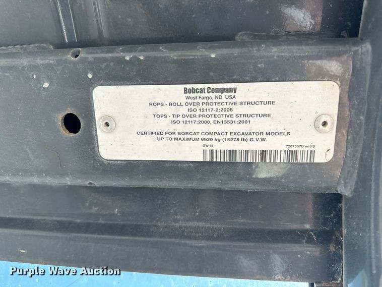 image for item FG2909 2019 Bobcat E26 mini excavator