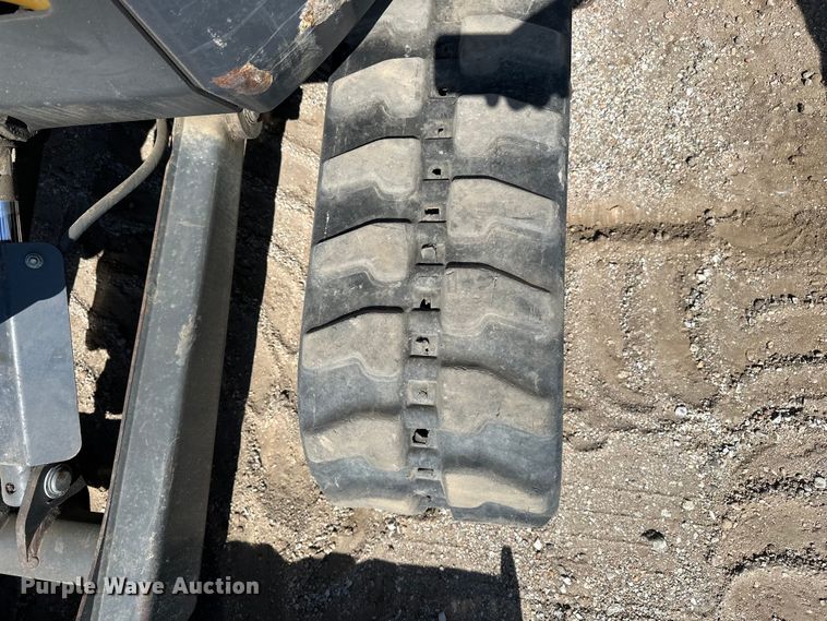 image for item FG2909 2019 Bobcat E26 mini excavator