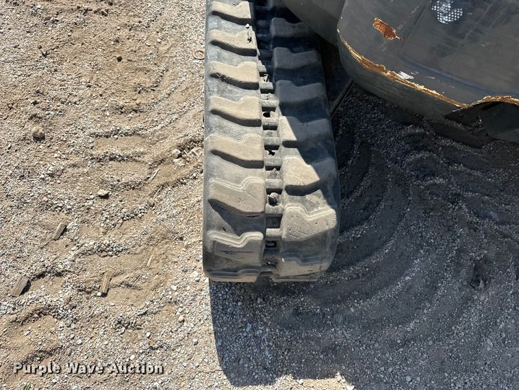 image for item FG2909 2019 Bobcat E26 mini excavator