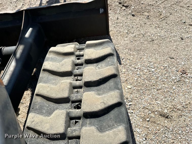 image for item FG2909 2019 Bobcat E26 mini excavator