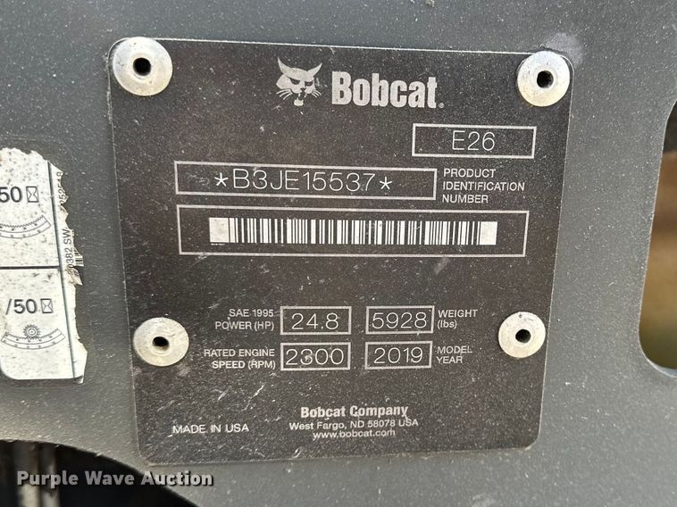 image for item FG2909 2019 Bobcat E26 mini excavator