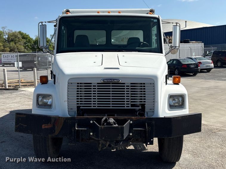 image for item FG2911 2003 Freightliner FL80 dump truck