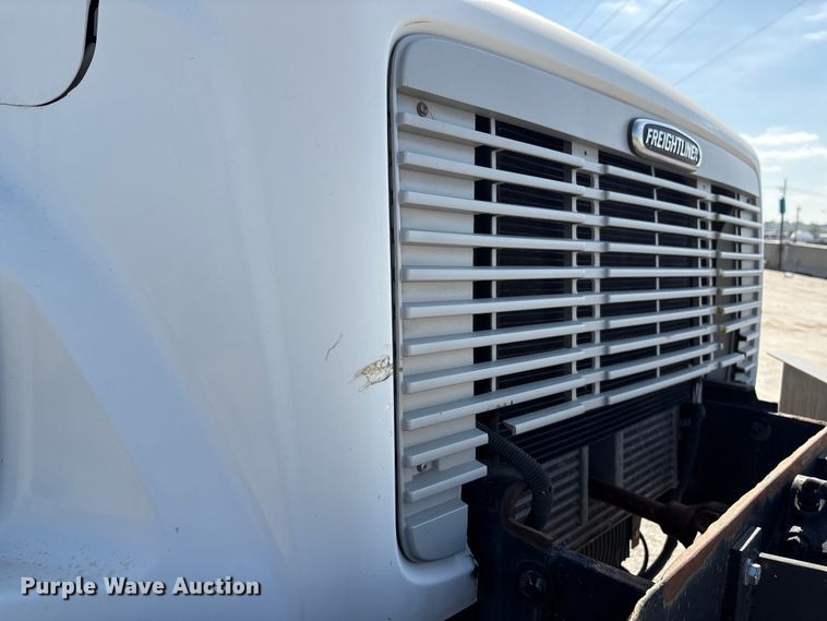 image for item FG2911 2003 Freightliner FL80 dump truck