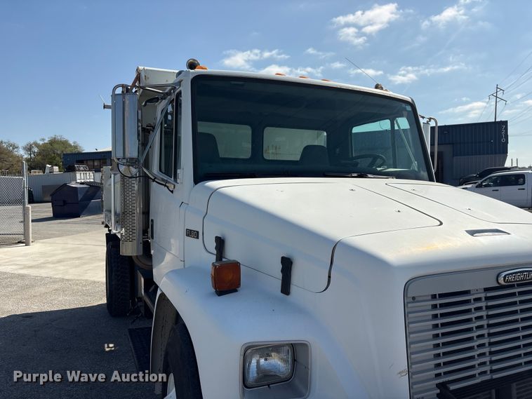 image for item FG2911 2003 Freightliner FL80 dump truck