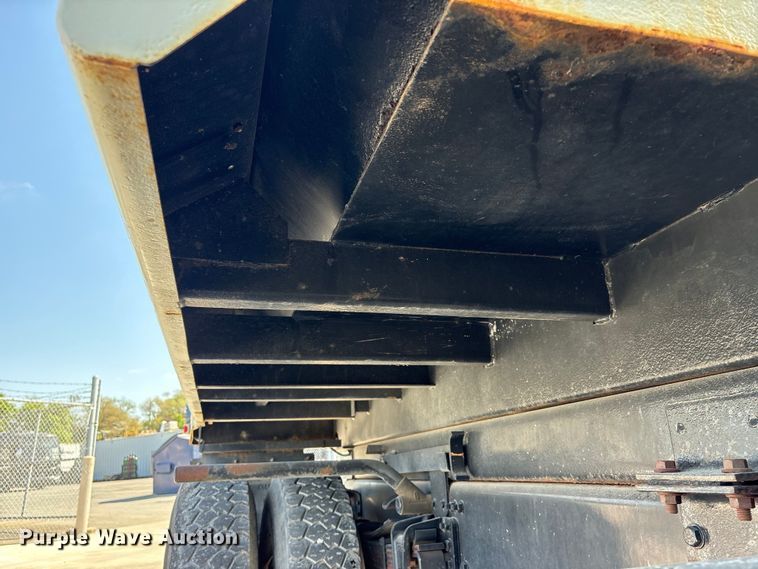 image for item FG2911 2003 Freightliner FL80 dump truck