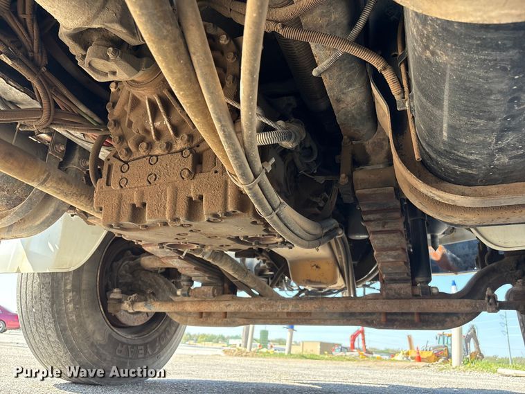 image for item FG2911 2003 Freightliner FL80 dump truck