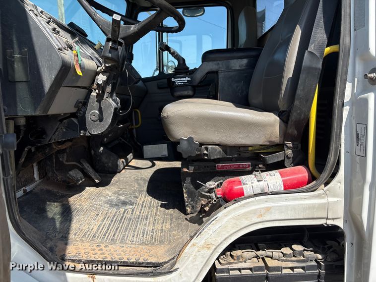 image for item FG2911 2003 Freightliner FL80 dump truck