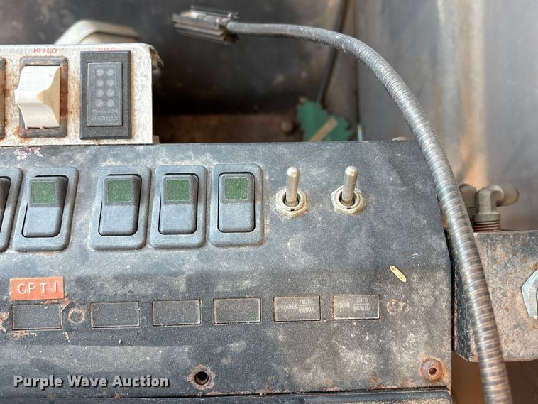 image for item FG2911 2003 Freightliner FL80 dump truck