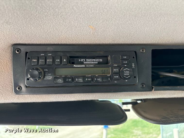 image for item FG2911 2003 Freightliner FL80 dump truck