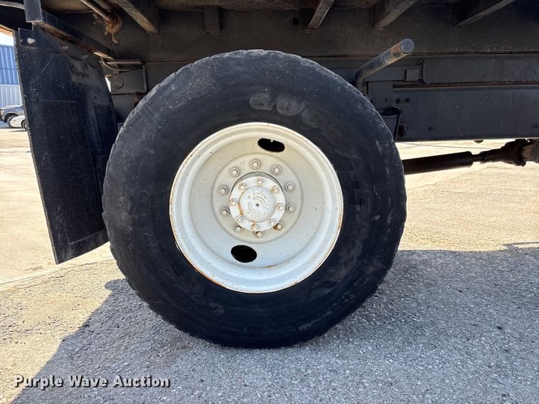 image for item FG2911 2003 Freightliner FL80 dump truck