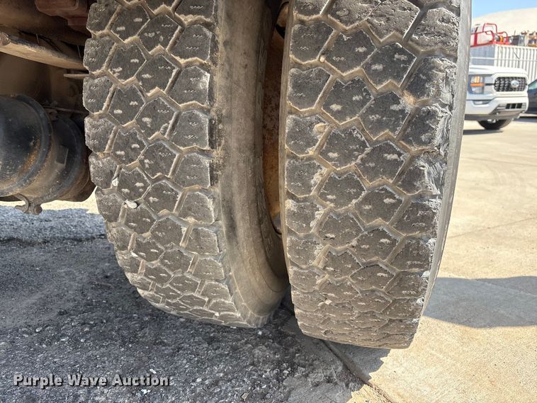 image for item FG2911 2003 Freightliner FL80 dump truck