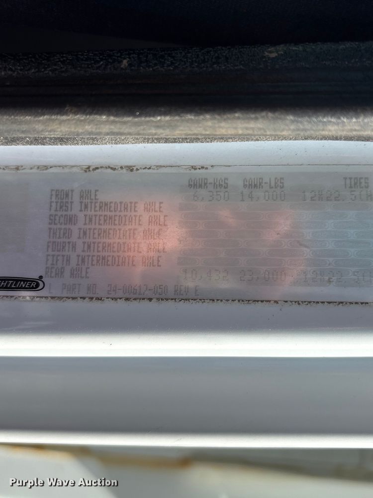 image for item FG2911 2003 Freightliner FL80 dump truck