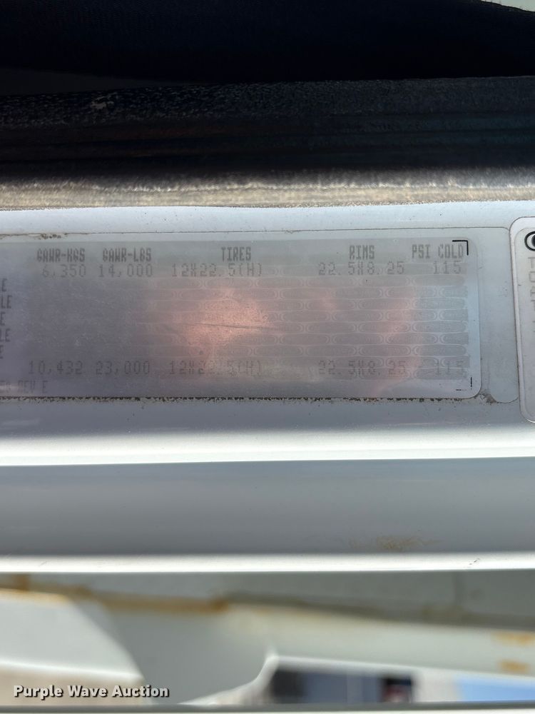 image for item FG2911 2003 Freightliner FL80 dump truck