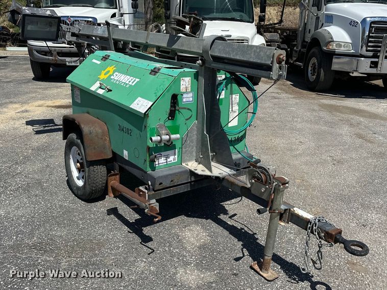 image for item FG2914 2010 Terex RL4000 light plant