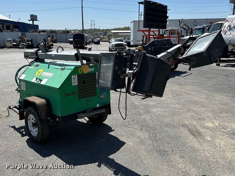 image for item FG2914 2010 Terex RL4000 light plant