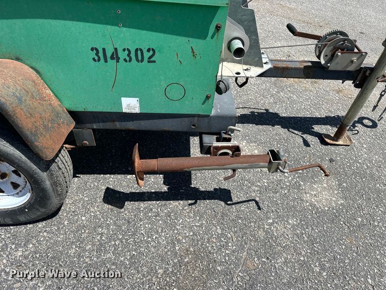 image for item FG2914 2010 Terex RL4000 light plant