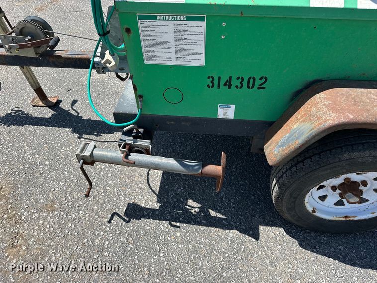 image for item FG2914 2010 Terex RL4000 light plant