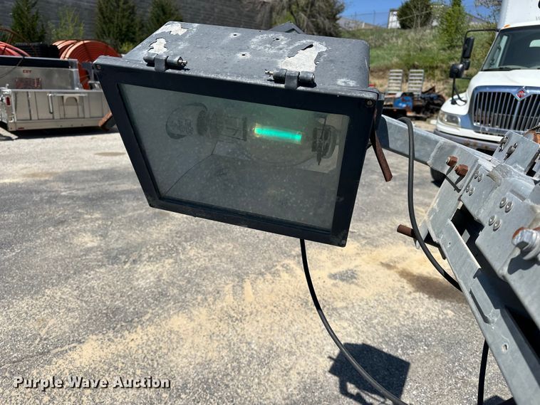 image for item FG2914 2010 Terex RL4000 light plant