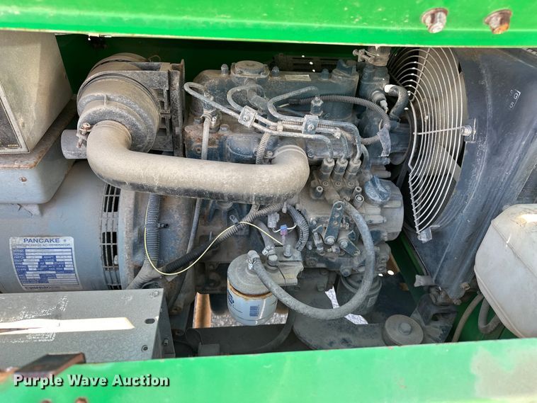 image for item FG2914 2010 Terex RL4000 light plant