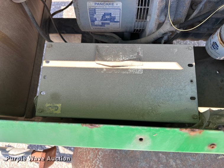 image for item FG2914 2010 Terex RL4000 light plant