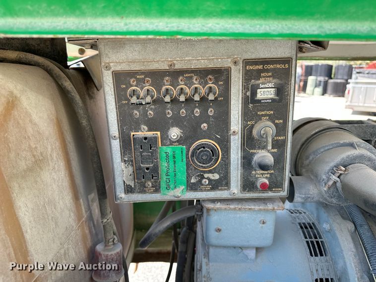 image for item FG2914 2010 Terex RL4000 light plant