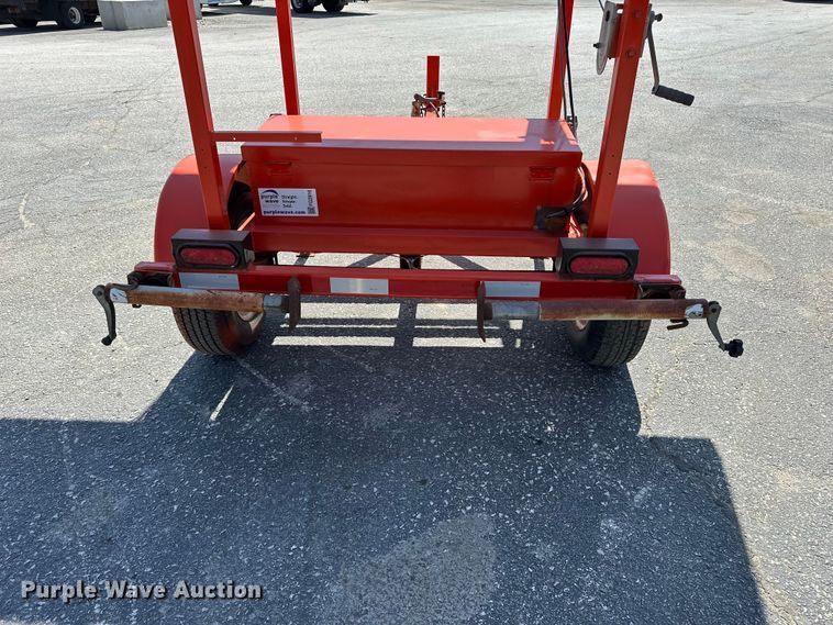 image for item FG2916 Ver-Mac arrow board trailer