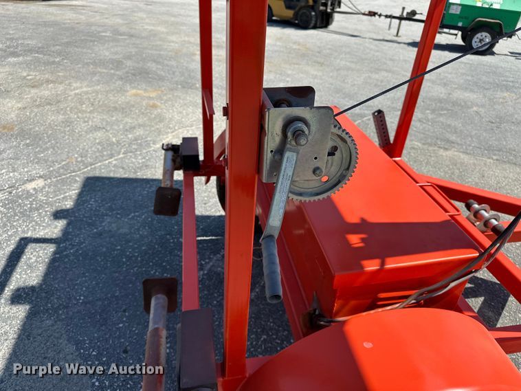 image for item FG2916 Ver-Mac arrow board trailer