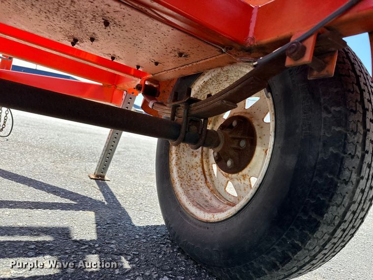 image for item FG2916 Ver-Mac arrow board trailer