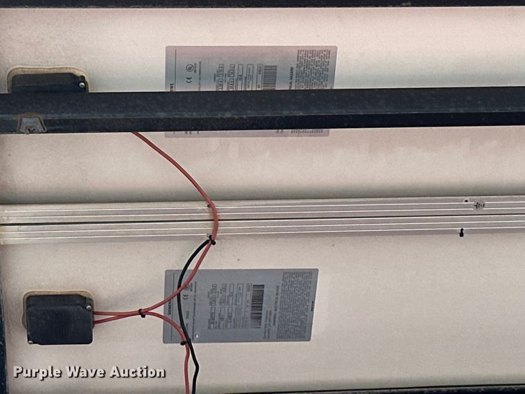 image for item FG2916 Ver-Mac arrow board trailer
