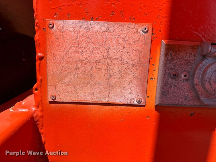 image for item FG2916 Ver-Mac arrow board trailer